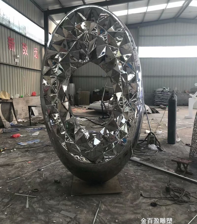 不锈钢雕塑制作